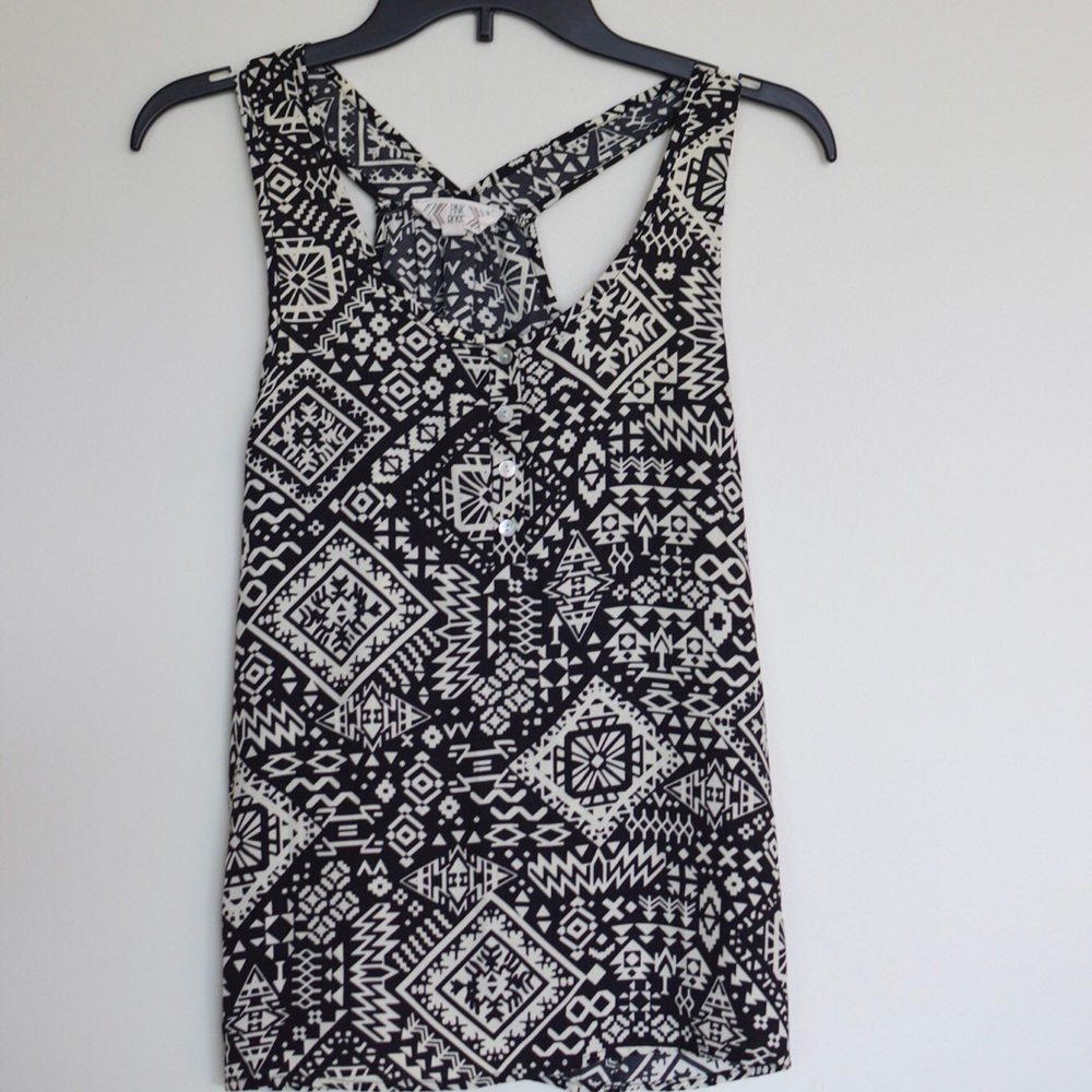 🔴 4/$20🔴  Aztec Tank Top